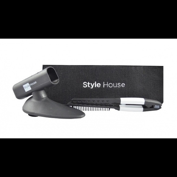Style House Accessories - Style House Salon Quality Flat Iron Accessory Set